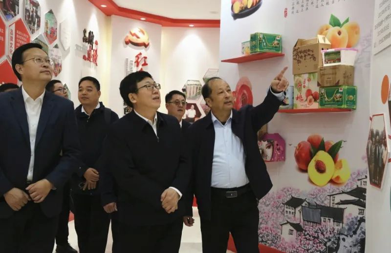 1700097948960752.jpg 1699835997139094781.jpg